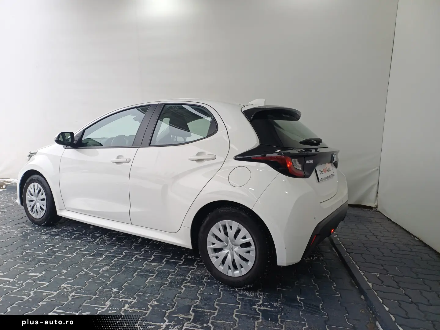 Toyota Yaris 1 5 VVT-i Hybrid Active Drive