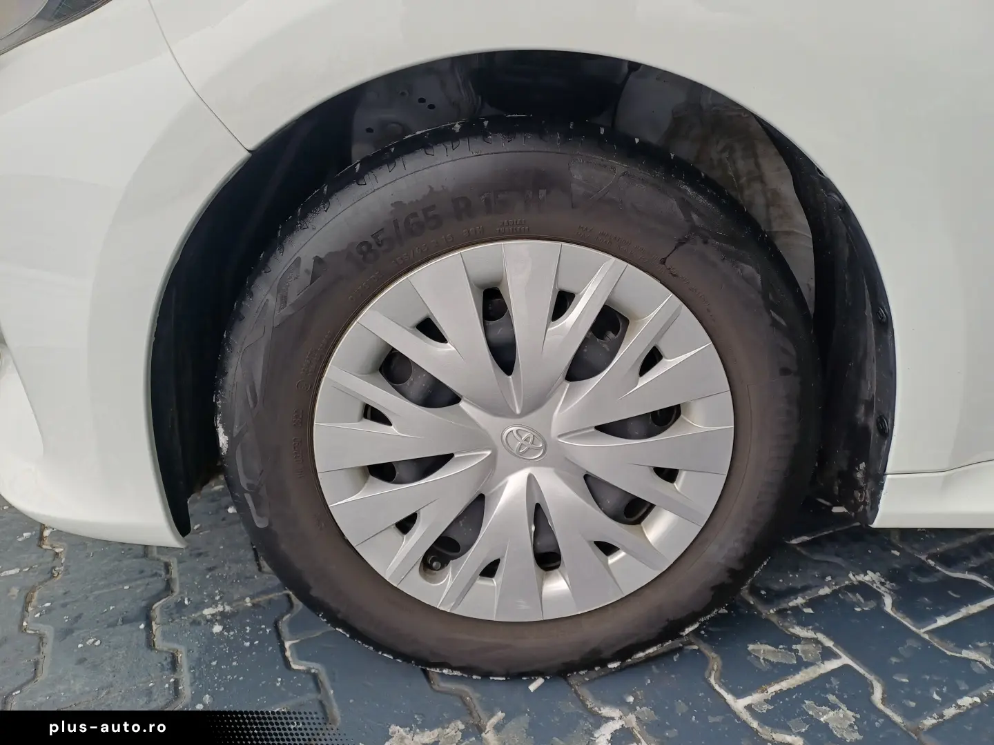 Toyota Yaris 1 5 VVT-i Hybrid Active Drive