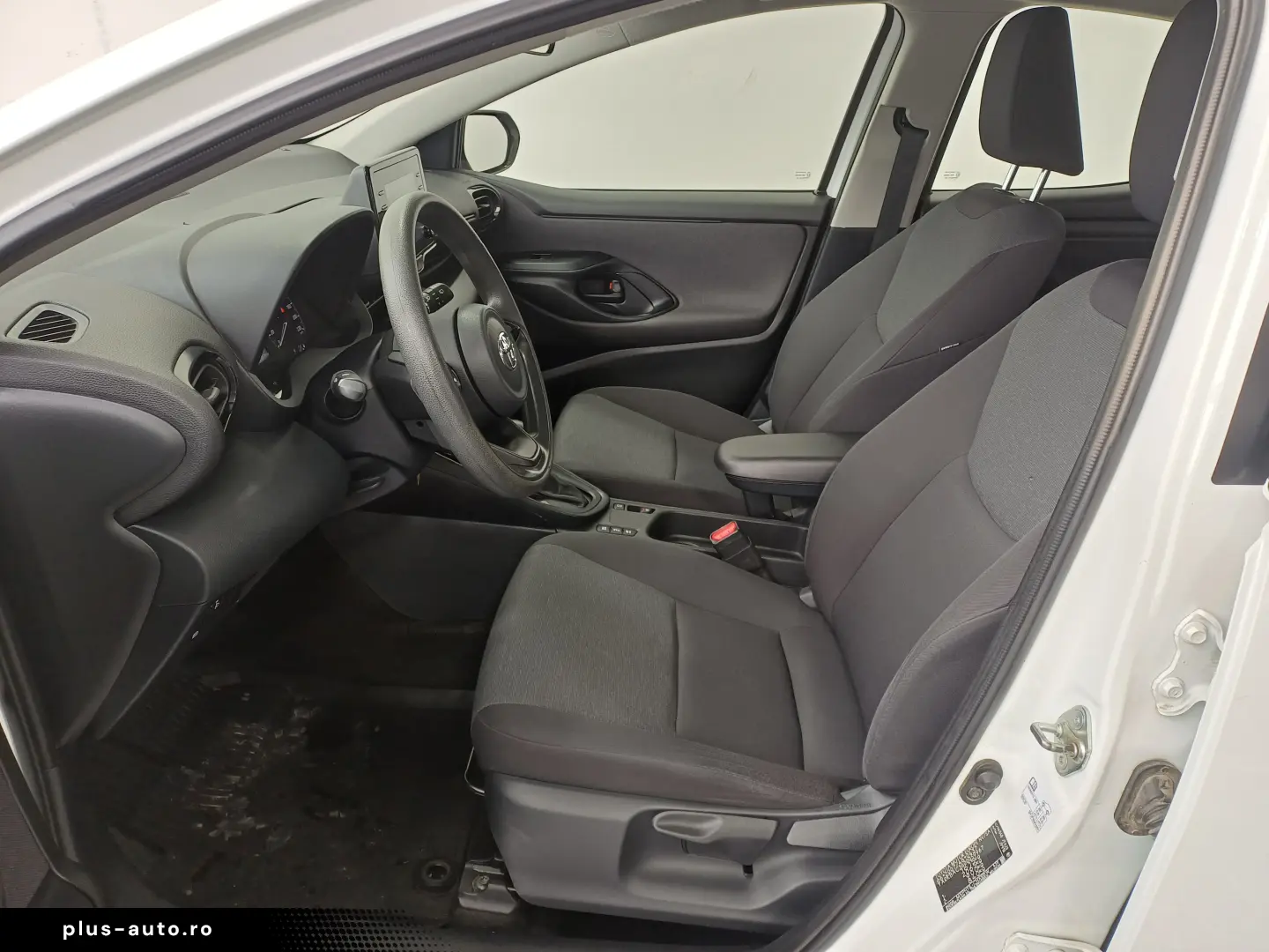 Toyota Yaris 1 5 VVT-i Hybrid Active Drive