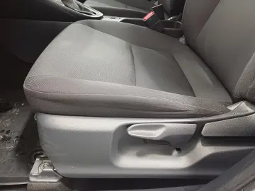 Toyota Yaris 1 5 VVT-i Hybrid Active Drive