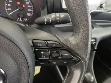 Toyota Yaris 1 5 VVT-i Hybrid Active Drive