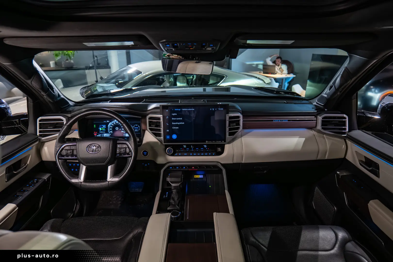 Toyota Tundra Hybrid Capstone CrewMax 5.5 Magnetic Gray