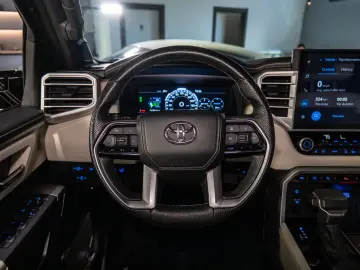 Toyota Tundra Hybrid Capstone CrewMax 5.5 Magnetic Gray