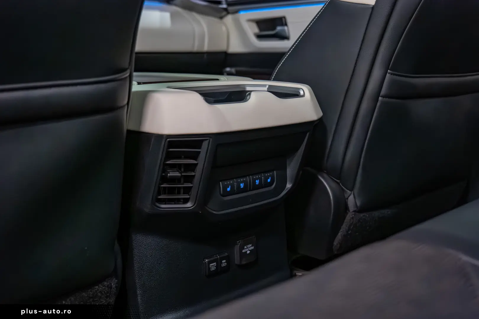 Toyota Tundra Hybrid Capstone CrewMax 5.5 Magnetic Gray