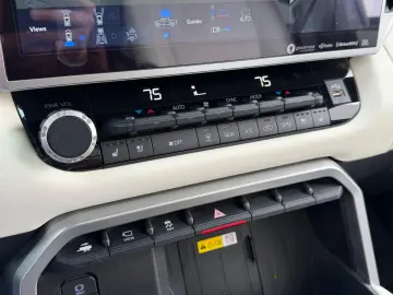 Toyota Tundra Hybrid Capstone CrewMax 5.5 Magnetic Gray