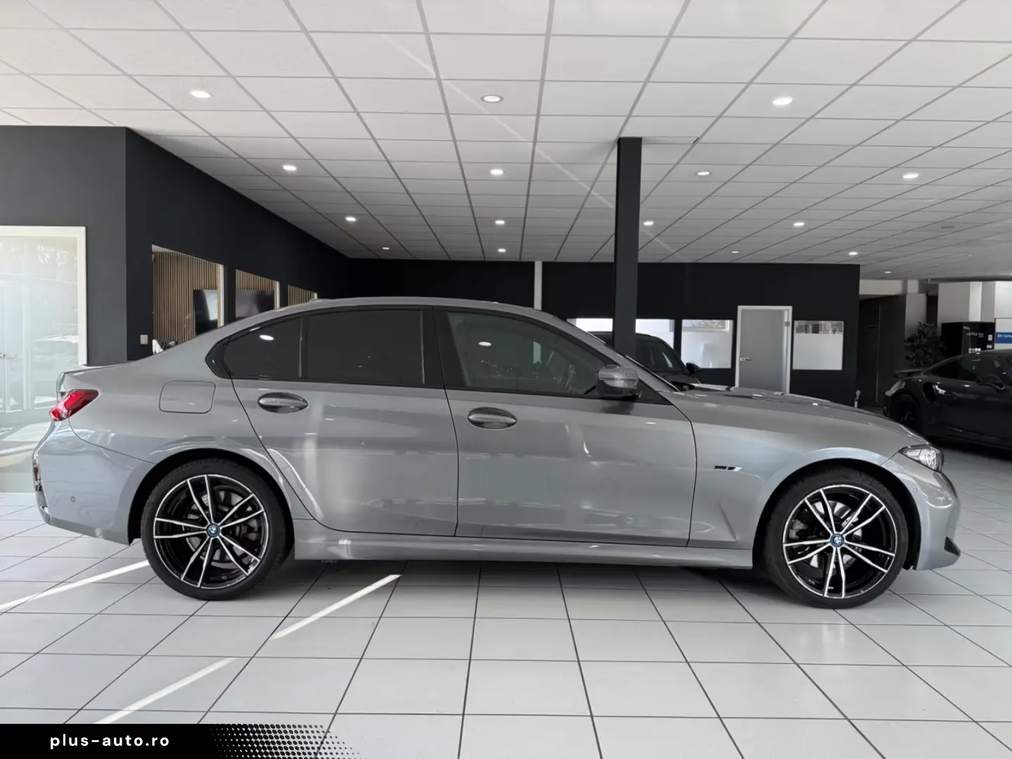 BMW 330e G80 M-PAKET ACC MEMORY KAMERA KEYLESS