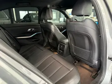 BMW 330e G80 M-PAKET ACC MEMORY KAMERA KEYLESS