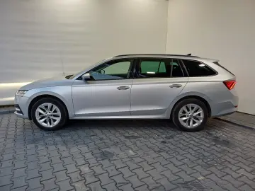 Škoda Octavia Combi STYLE 2.0 TDI DSG