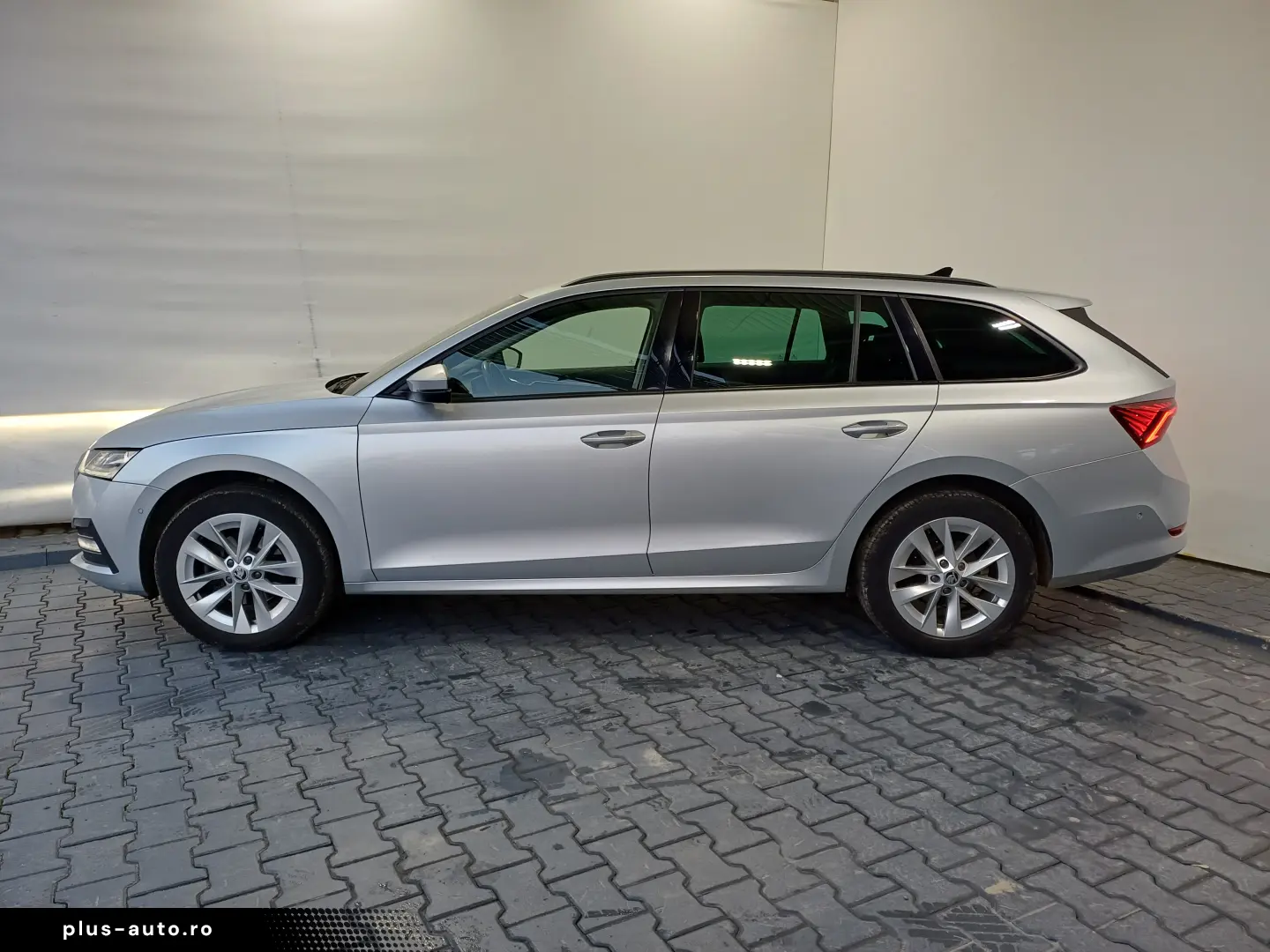 Škoda Octavia Combi STYLE 2.0 TDI DSG