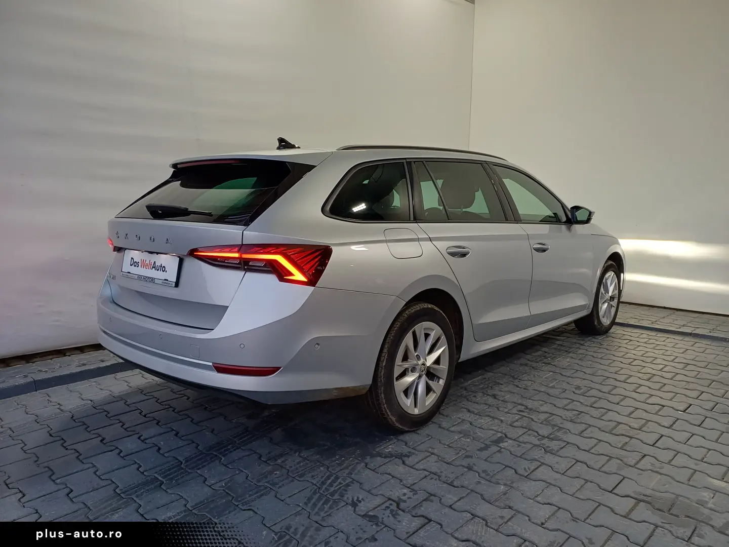 Škoda Octavia Combi STYLE 2.0 TDI DSG