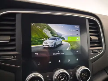 RENAULT MEGANE 1.3 TCe 140CP Intens EDC