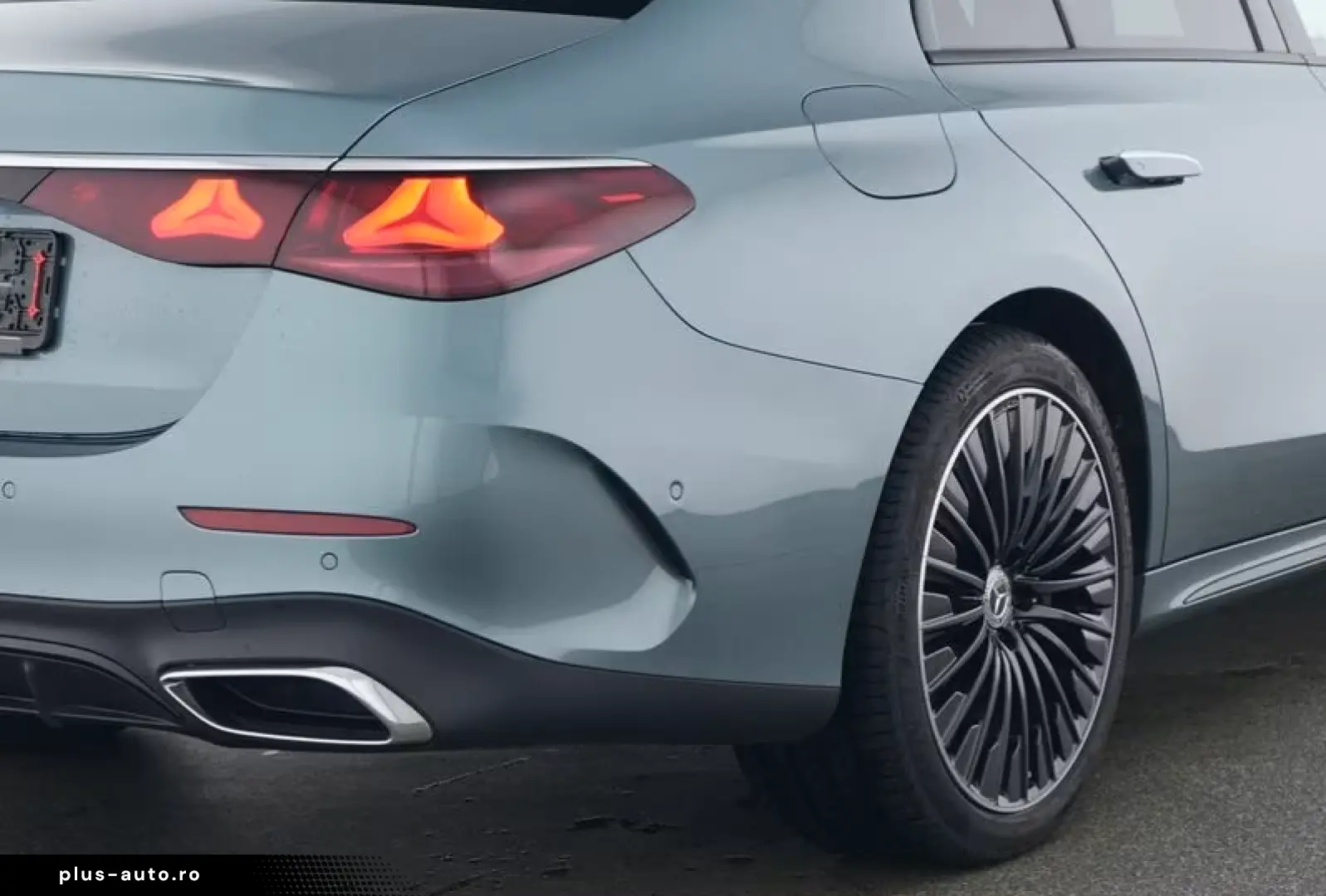 Mercedes-Benz E 300 de AMG Night 20  Superscreen