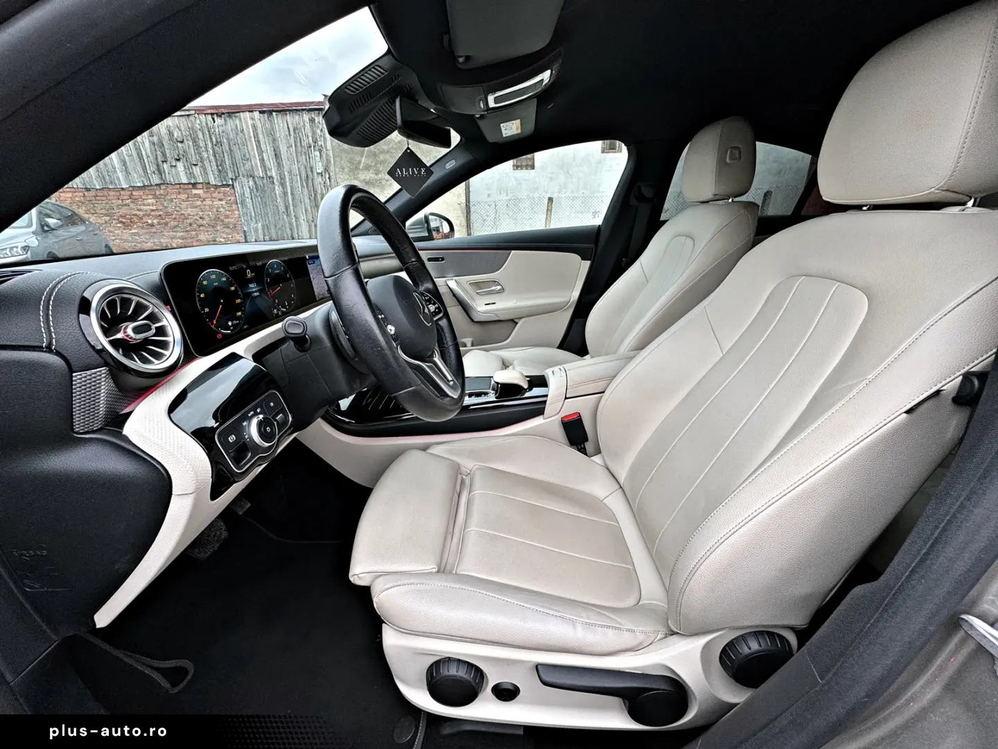 Mercedes-Benz CLA 180 7G Progressive Line Advanced