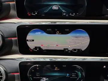 Mercedes-Benz CLA 180 7G Progressive Line Advanced