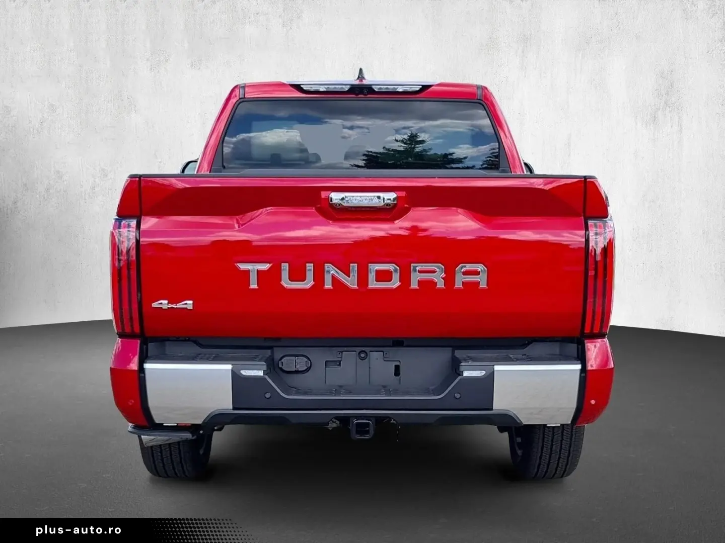 Toyota Tundra Capstone 4x4 CrewMax