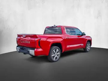 Toyota Tundra Capstone 4x4 CrewMax