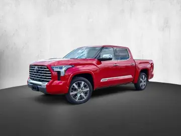 Toyota Tundra Capstone 4x4 CrewMax