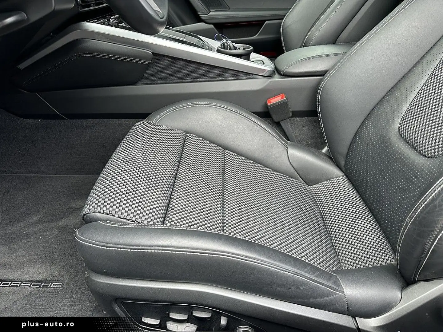 PORSCHE 911 992 Carrera Coupe S PDK