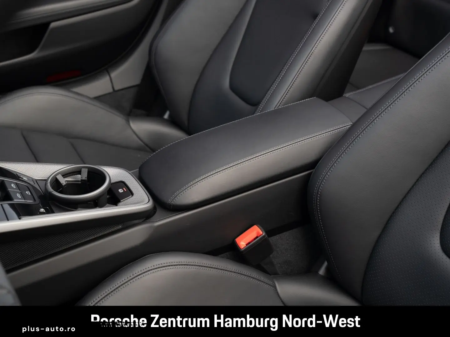 PORSCHE 992 -2 (911) Carrera Cabriolet BOSE Sportabgas