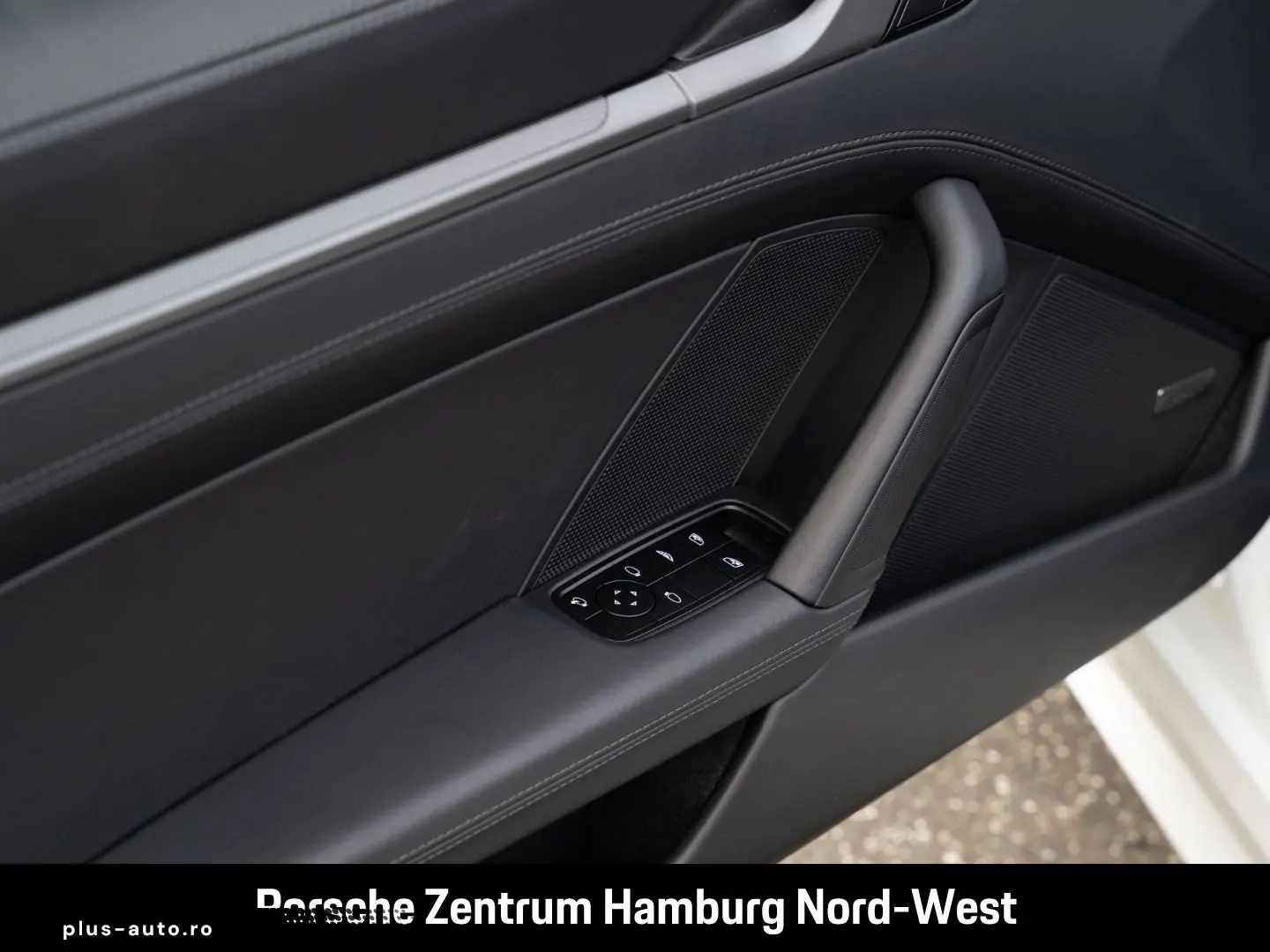 PORSCHE 992 -2 (911) Carrera Cabriolet BOSE Sportabgas