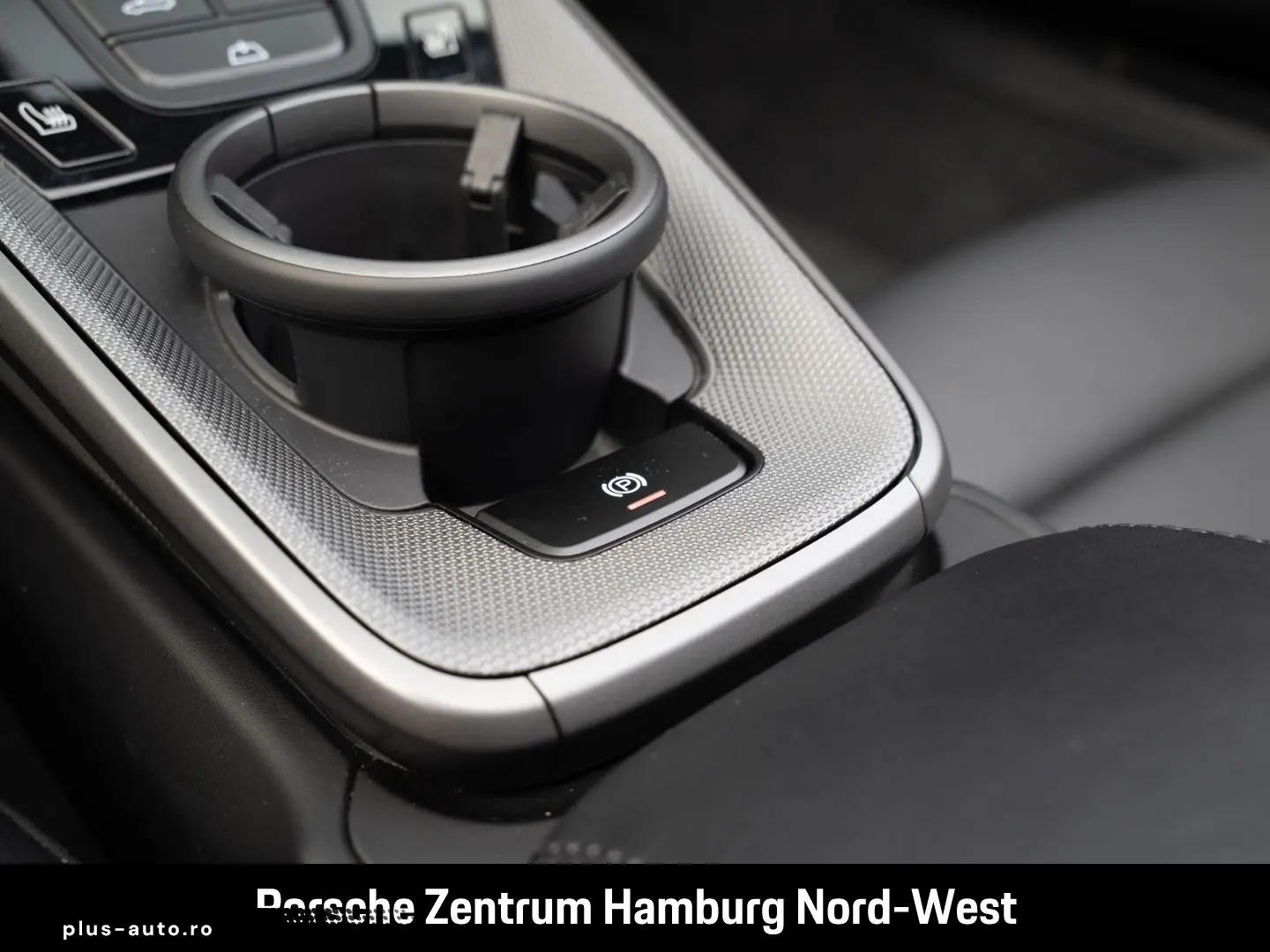 PORSCHE 992 -2 (911) Carrera Cabriolet BOSE Sportabgas