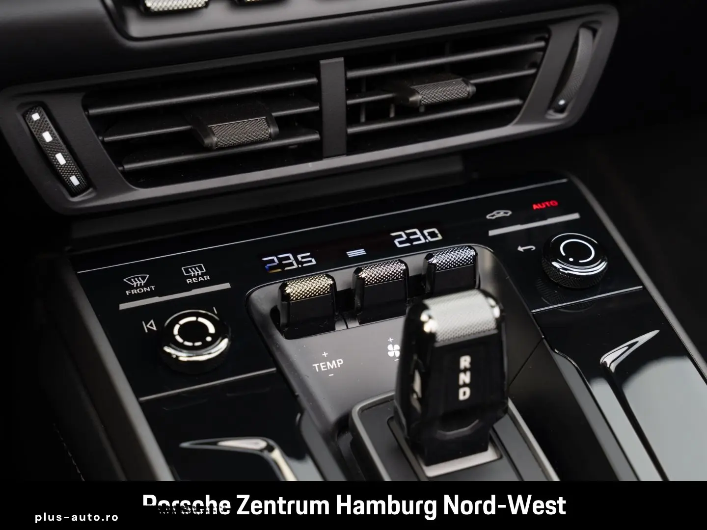 PORSCHE 992 -2 (911) Carrera Cabriolet BOSE Sportabgas