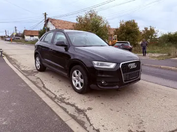 AUDI Q 3 automat