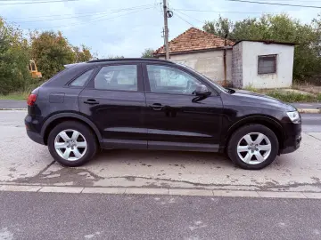 AUDI Q 3 automat