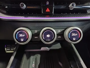 Škoda Superb Sportline 2.0 TDI 4x4 DSG