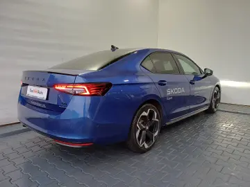 Škoda Superb Sportline 2.0 TDI 4x4 DSG