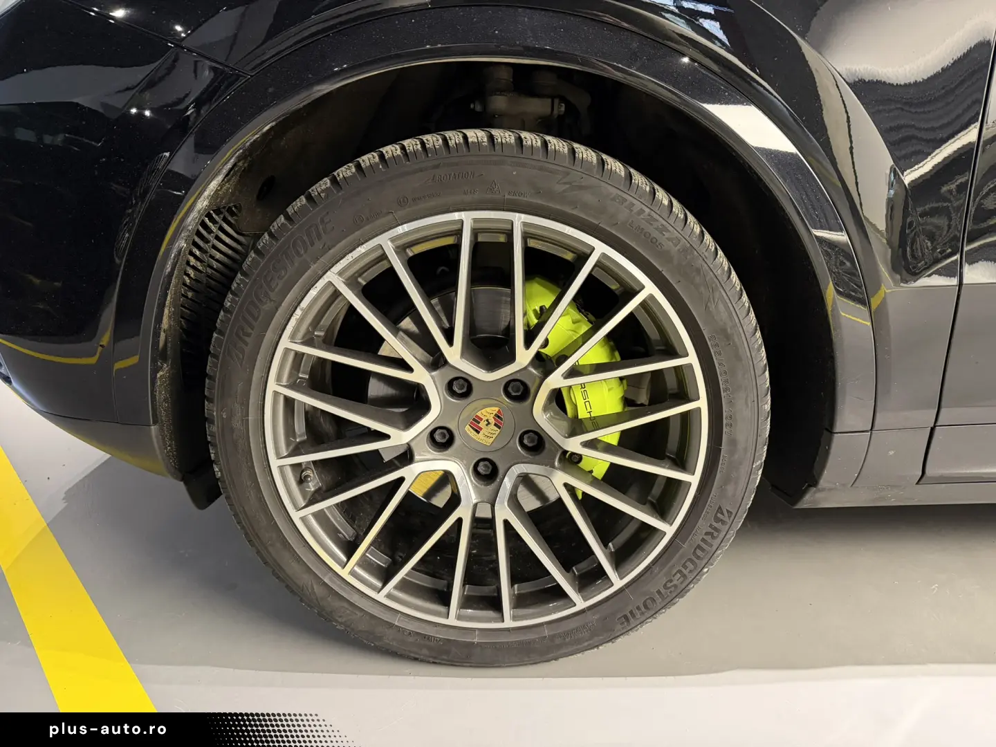 Porsche Cayenne e-hybrid Pano Crono PASM PDLS  Carlig MY23