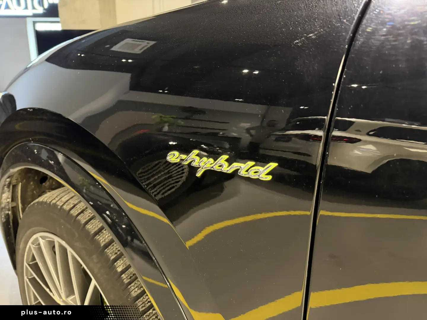 Porsche Cayenne e-hybrid Pano Crono PASM PDLS  Carlig MY23