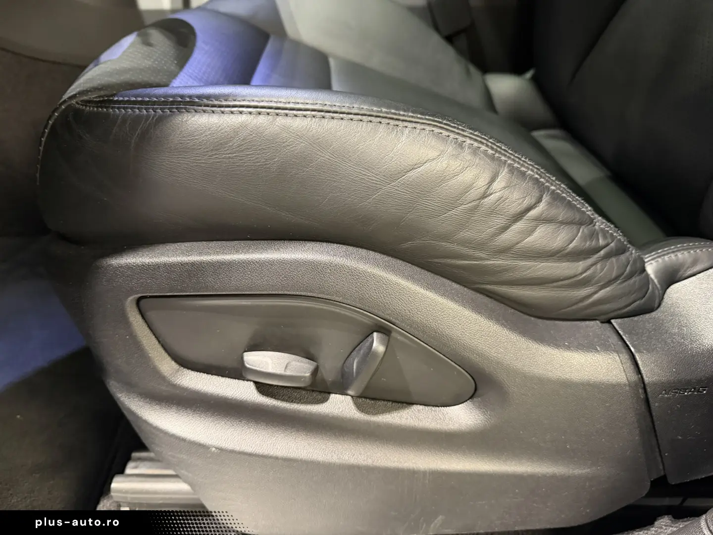 Porsche Cayenne e-hybrid Pano Crono PASM PDLS  Carlig MY23