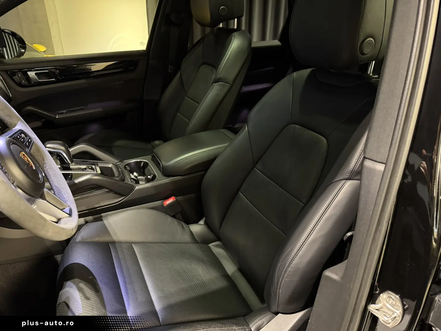 Porsche Cayenne e-hybrid Pano Crono PASM PDLS  Carlig MY23