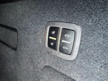 Porsche Cayenne e-hybrid Pano Crono PASM PDLS  Carlig MY23