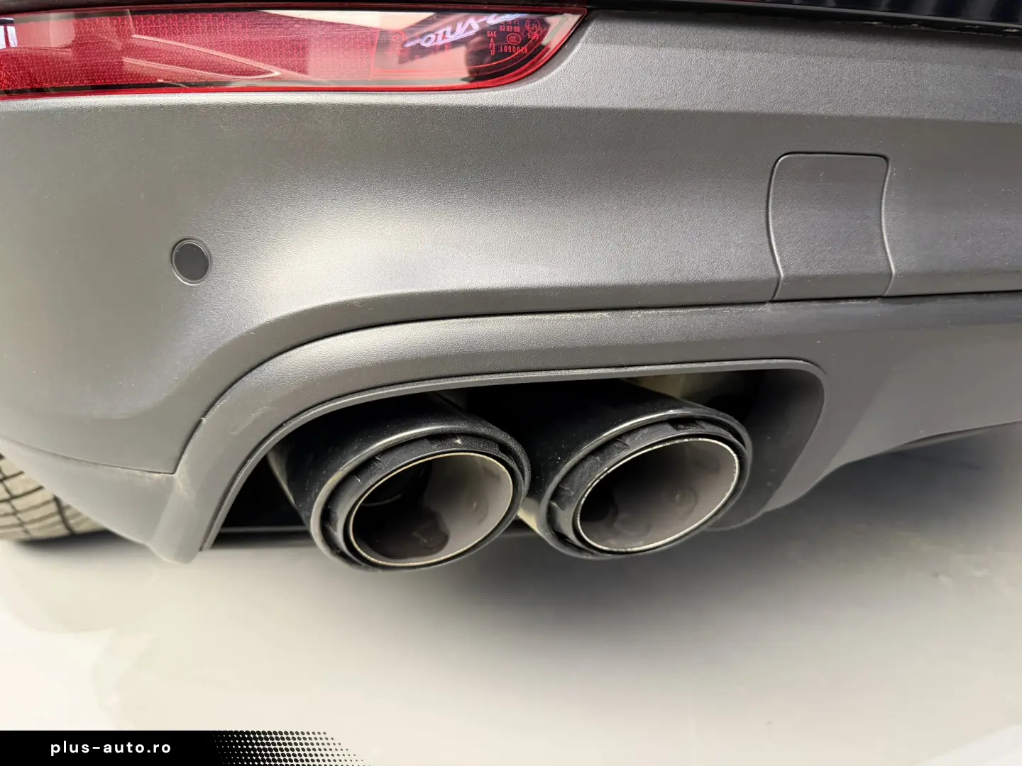 Porsche Cayenne e-hybrid Pano Crono PASM PDLS  Carlig MY23