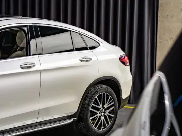 Mercedes Benz GLC220D Coupe 4Matic