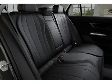 MERCEDES-BENZ E 300 de T 4M AHK ON BOARD DC LADER 19 ZOLL