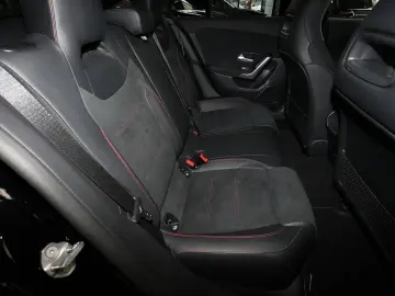 MERCEDES-BENZ CLA 250 Shooting Brake e AMG PANO KAME&hellip;