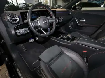 MERCEDES-BENZ CLA 250 Shooting Brake e AMG PANO KAME&hellip;