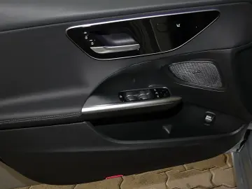 MERCEDES-BENZ C 200 d Avantgarde PANO LED 17  KAMERA&hellip;