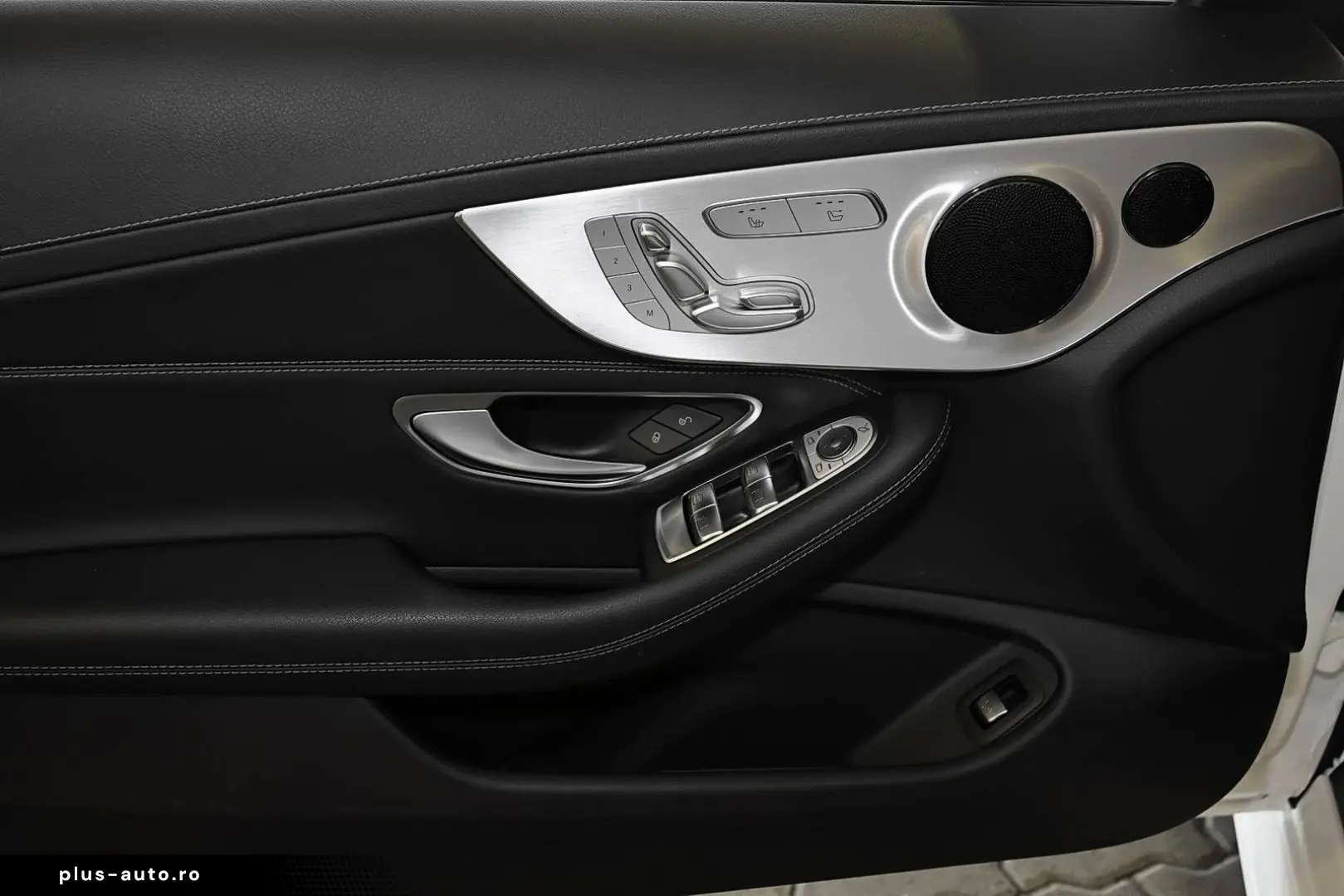 MERCEDES-BENZ C 300 4M Cabriolet AMG TOTWINKEL MEMORY LED 19