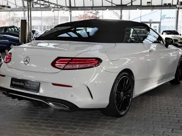 MERCEDES-BENZ C 300 4M Cabriolet AMG TOTWINKEL MEMORY LED 19