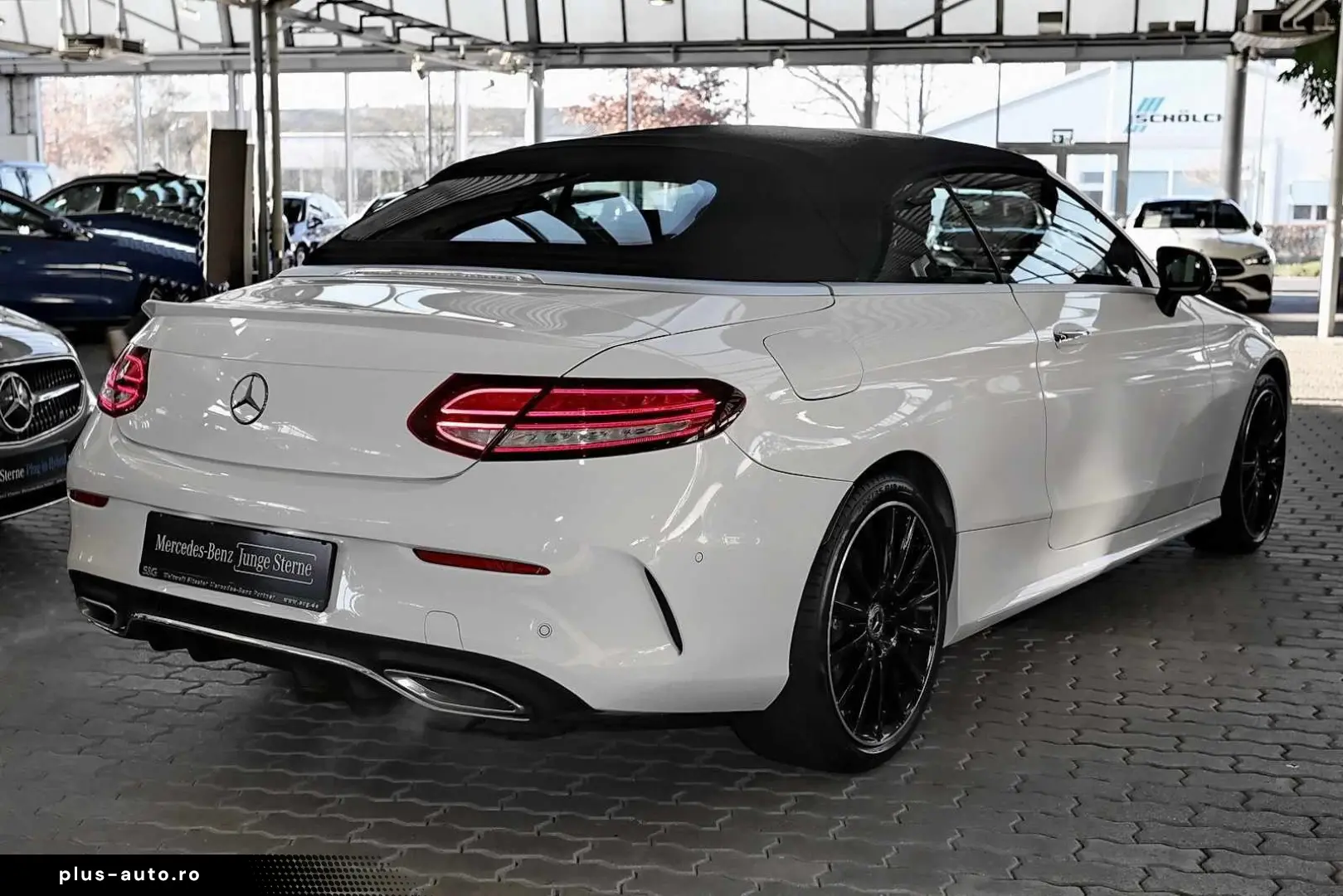 MERCEDES-BENZ C 300 4M Cabriolet AMG TOTWINKEL MEMORY LED 19