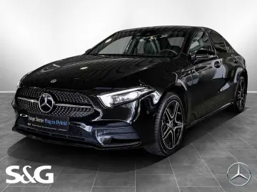 MERCEDES-BENZ A 250 e AMG HEADUP DISTRONIC BURMESTER LED 18
