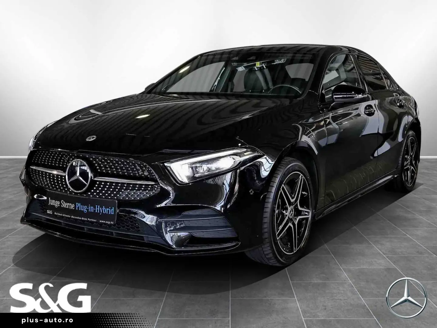 MERCEDES-BENZ A 250 e AMG HEADUP DISTRONIC BURMESTER LED 18