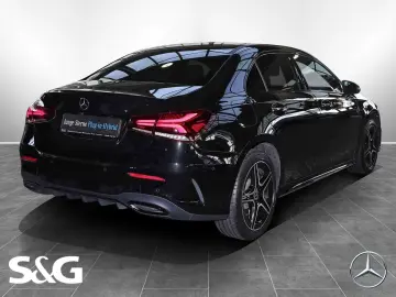 MERCEDES-BENZ A 250 e AMG HEADUP DISTRONIC BURMESTER LED 18