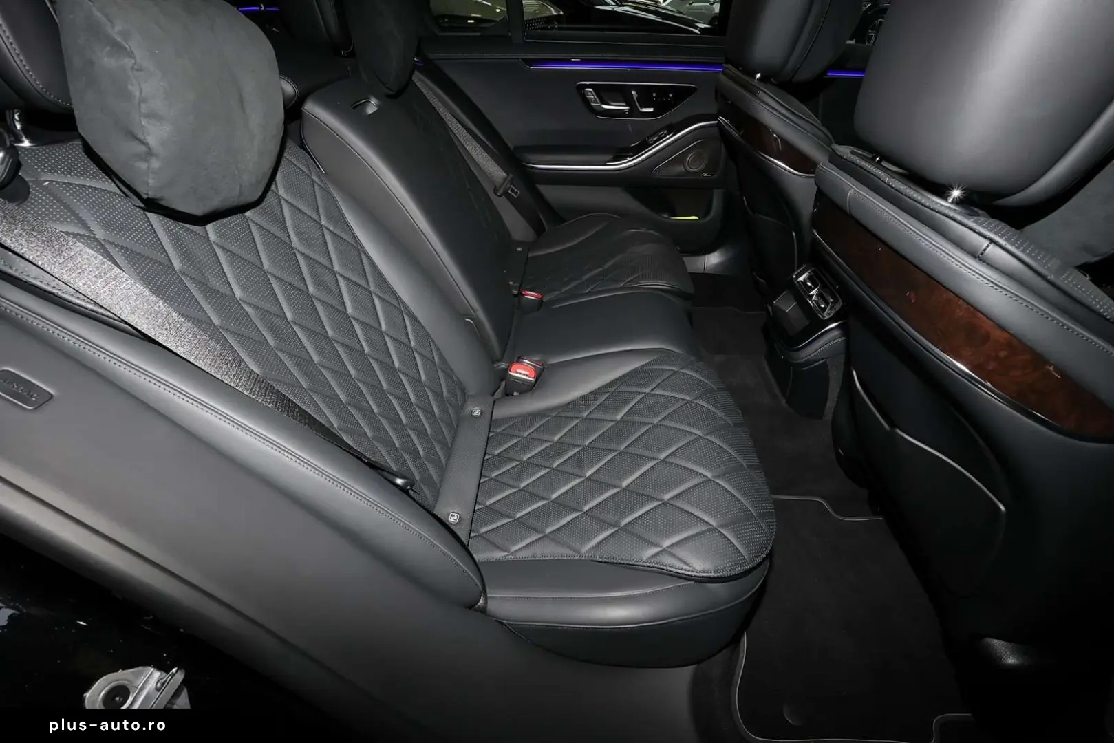 MERCEDES-BENZ S 400 d 4MATIC AHK PANORAMA DISTRONIC 360  19