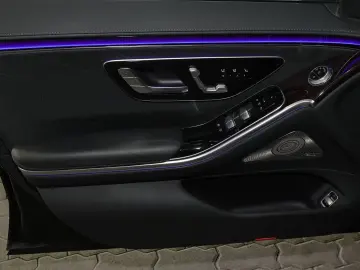 MERCEDES-BENZ S 400 d 4MATIC AHK PANORAMA DISTRONIC 360  19