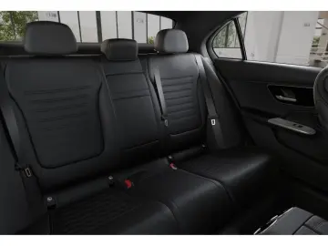 MERCEDES-BENZ C 180 AMG AHK HIFI TOTWINKEL NIGHT PAKET 19